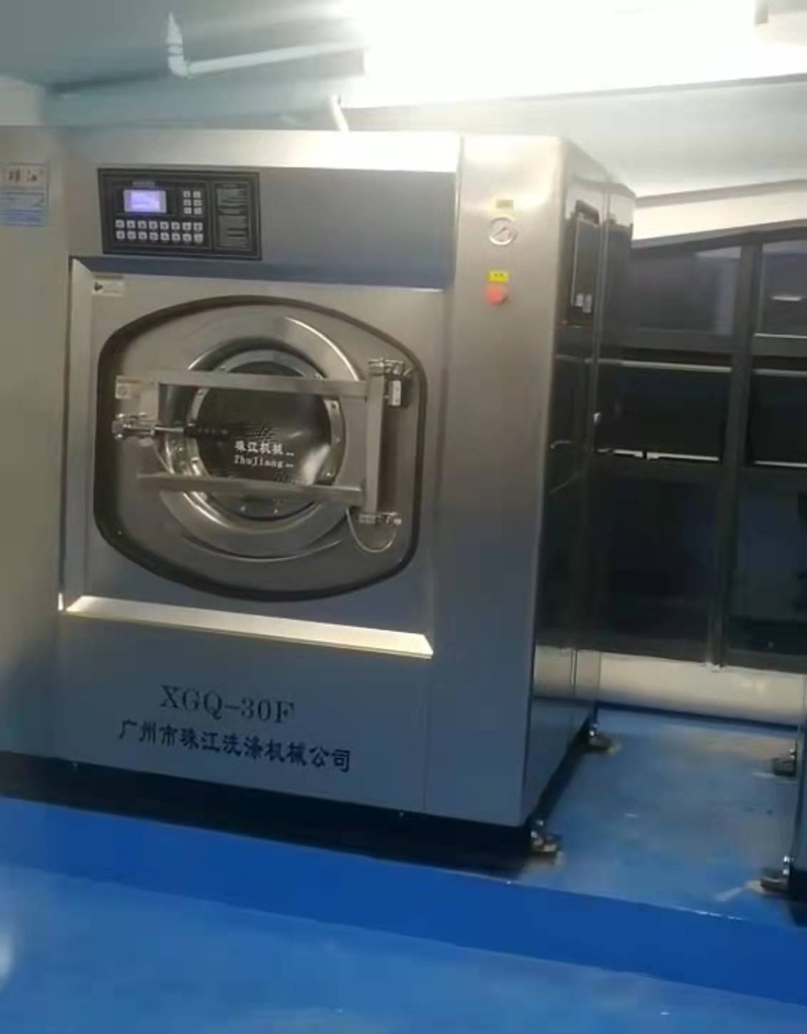 泰州市中心醫(yī)院工業(yè)用洗衣機(jī)